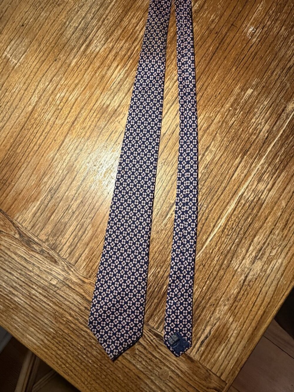 Thomas Pink Navy Quatrefoil Floral Silk Tie